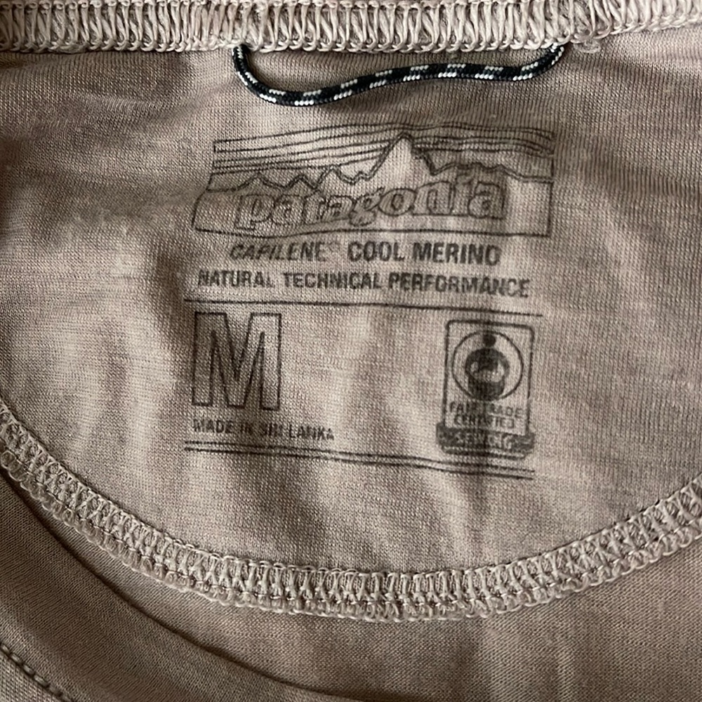 Patagonia Women's Long-Sleeved Capilene® Cool Merino Shirt Medium.